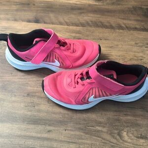 Nike Girls Downshifter Sneakers Pink | 2Y
